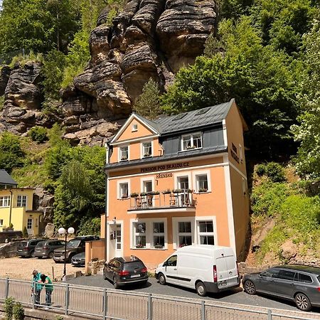 Pension Pod Skalou Hřensko Exteriör bild
