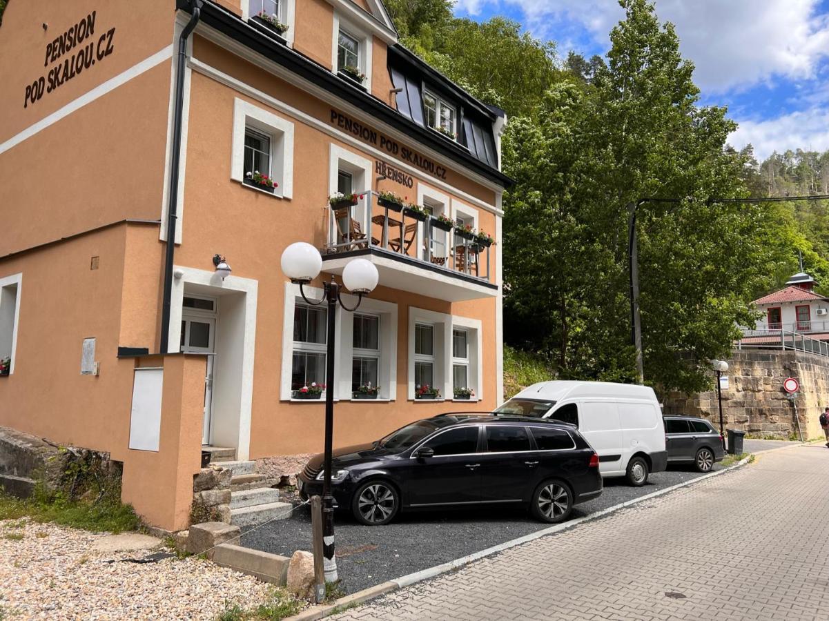 Pension Pod Skalou Hřensko Exteriör bild