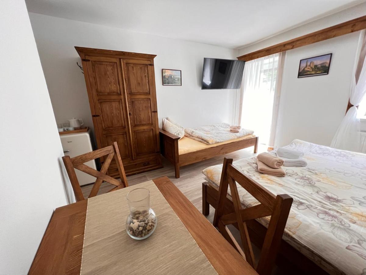 Pension Pod Skalou Hřensko Exteriör bild