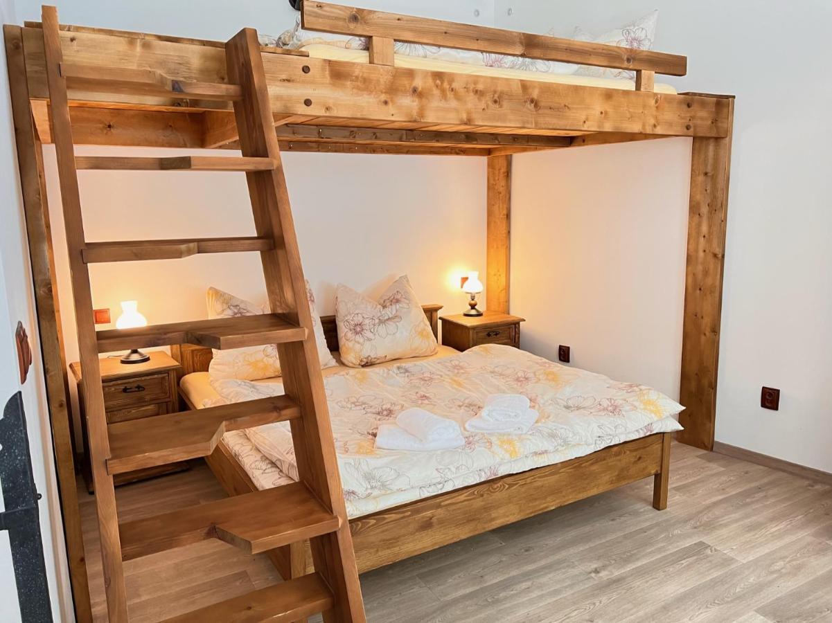 Pension Pod Skalou Hřensko Exteriör bild