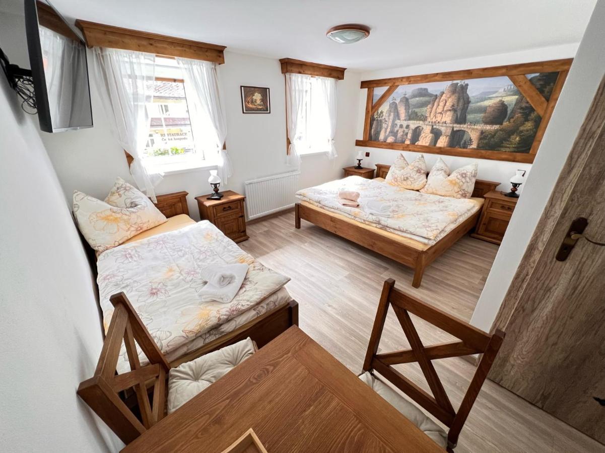 Pension Pod Skalou Hřensko Exteriör bild